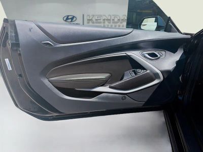 2023 Chevrolet Camaro — photo 19 view