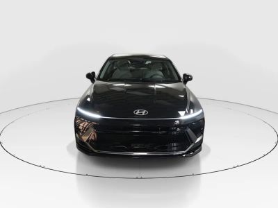 2024 Hyundai Sonata - Photo 2