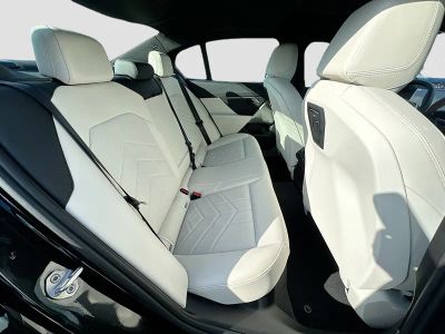 2026 BMW 5 Series — photo 22 view