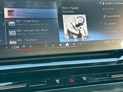 2026 BMW 5 Series — photo 12 view