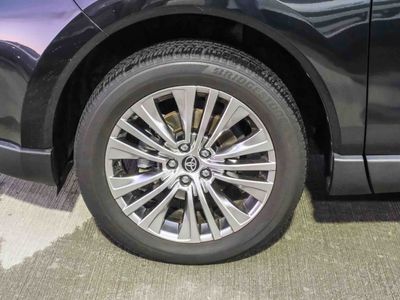 2023 Toyota Venza - Photo 9
