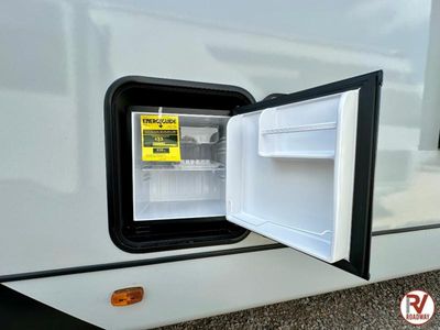 2025 Vibe 2600BH - Photo 9