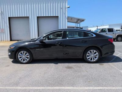 2024 Chevrolet Malibu - Photo 2