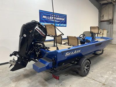 2025 SeaArk Shadow 18 Side Console — side profile view