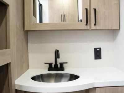 2026 Grand Design IMAGINE - Photo 20