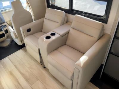 2026 Thor Motor Coach QUANTUM - Photo 10