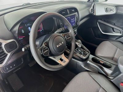 2023 Kia Soul — photo 7 view