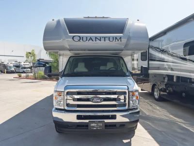 2027 Thor Motor Coach QUANTUM — photo 30 view