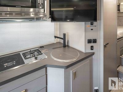 2027 Winnebago View - Photo 15