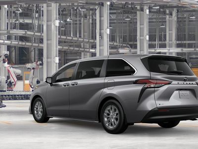 2026 Toyota Sienna - Photo 6