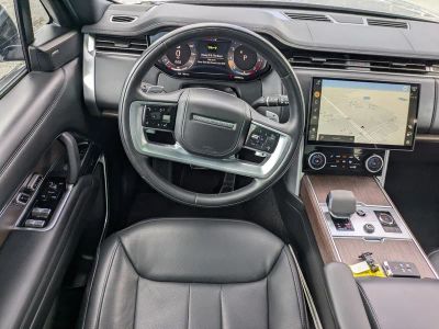 2023 Land Rover Range Rover — photo 16 view