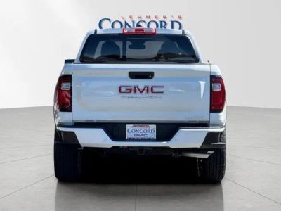 2026 GMC Canyon — detail view