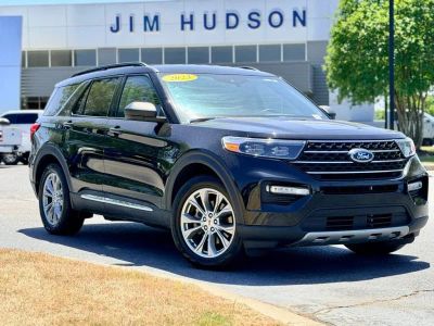 2023 Ford Explorer - Photo 2