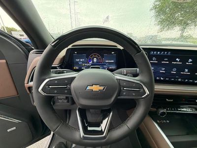 2026 Chevrolet Suburban — photo 28 view