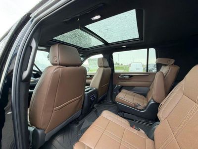 2026 Chevrolet Suburban — photo 19 view