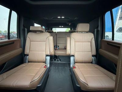 2026 Chevrolet Suburban — photo 35 view