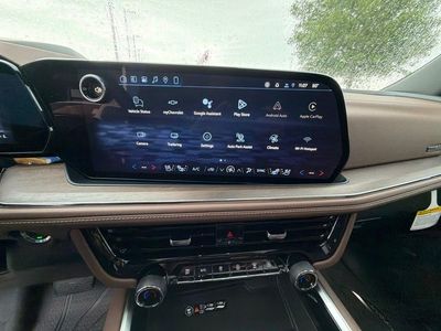 2026 Chevrolet Suburban — photo 30 view