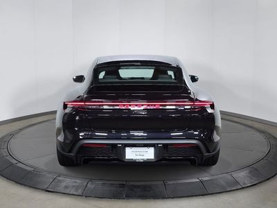 2026 Porsche Taycan - Photo 6