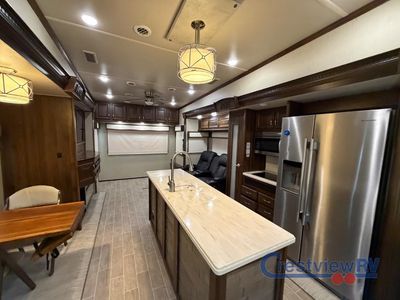 2019 Palomino Columbus - Photo 23