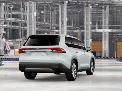 2026 Toyota Grand Highlander Hybrid - Photo 11
