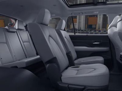 2026 Toyota Grand Highlander Hybrid - Photo 21