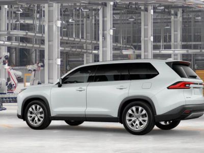 2026 Toyota Grand Highlander Hybrid - Photo 7