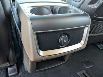 2026 Kia Carnival Hybrid - Photo 18