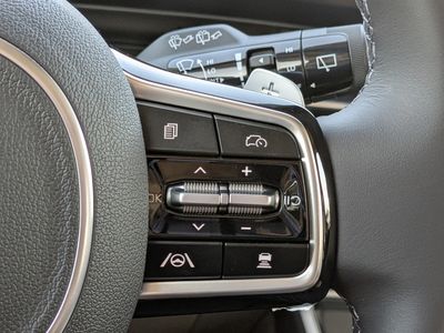 2026 Kia Carnival Hybrid - Photo 33