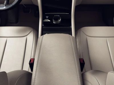 2026 Jeep Grand Cherokee — interior view