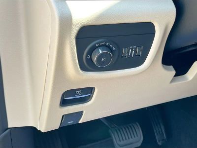 2026 Jeep Grand Cherokee L — photo 10 view