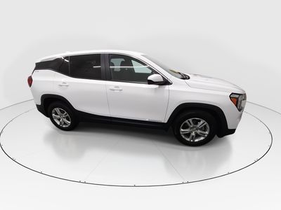 2024 GMC Terrain — photo 8 view