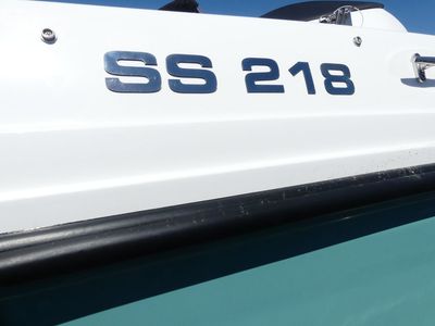 2025 Hurricane SunDeck Sport 218 OB - Photo 4