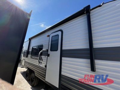 2025 Gulf Stream RV Kingsport Ultra Lite - Photo 7