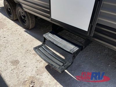 2025 Gulf Stream RV Kingsport Ultra Lite - Photo 9