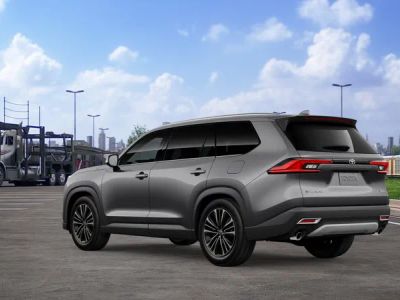 2026 Toyota Grand Highlander Hybrid - Photo 8