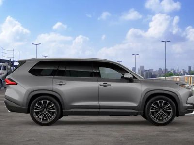 2026 Toyota Grand Highlander Hybrid - Photo 14