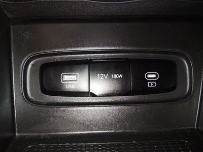 2025 Hyundai Venue — photo 19 view