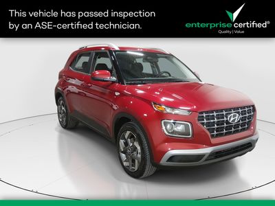 2025 Hyundai Venue SEL IVT — front three-quarter view