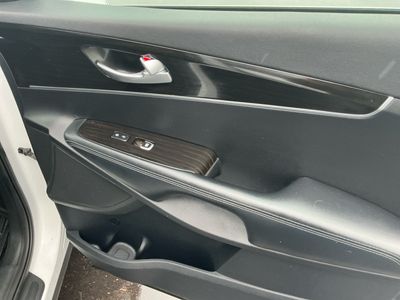 2020 Kia Sorento — photo 21 view