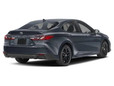 2026 Toyota Camry - Photo 2