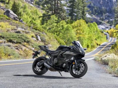 2026 Yamaha YZF-R7 - Photo 18