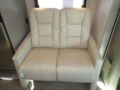 2026 Winnebago VIEW - Photo 10