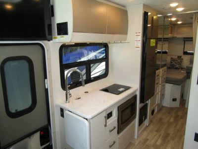 2026 Thor Motor Coach AXIS - Photo 6
