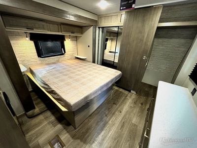 2026 Coachmen Catalina Legacy Edition - Photo 8