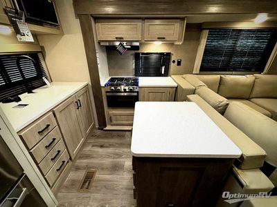 2026 Coachmen Catalina Legacy Edition - Photo 17