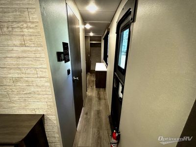 2026 Coachmen Catalina Legacy Edition - Photo 7