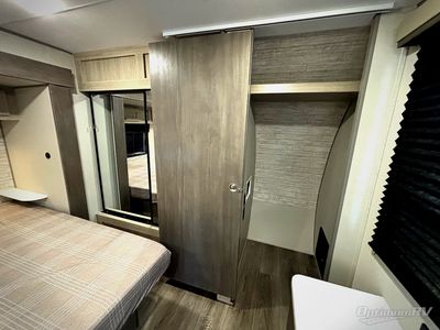 2026 Coachmen Catalina Legacy Edition - Photo 10
