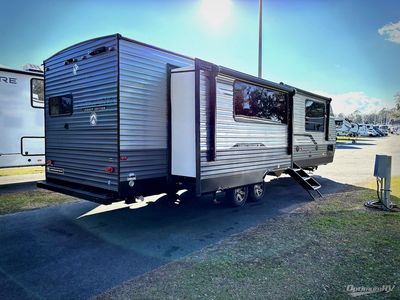 2026 Coachmen Catalina Legacy Edition - Photo 2