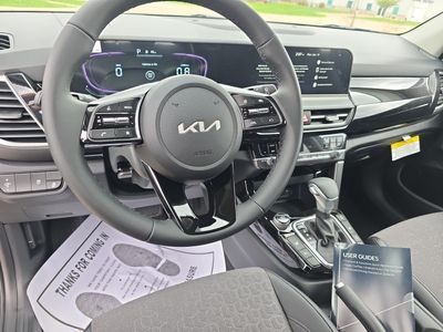2026 Kia Seltos — photo 12 view