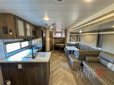 2022 Forest River Salem - Photo 11